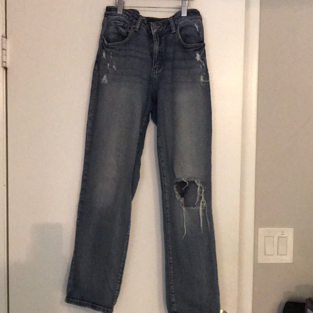 Sincerely Jules distressed jeans SZ 3/26